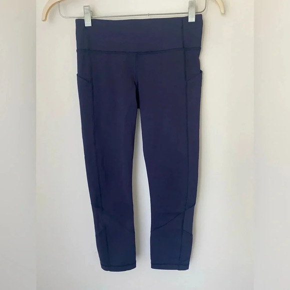 Lululemon Leggings Women’s 4 Pace Rival Crop “22 Midnight Navy - Picture 6 of 12